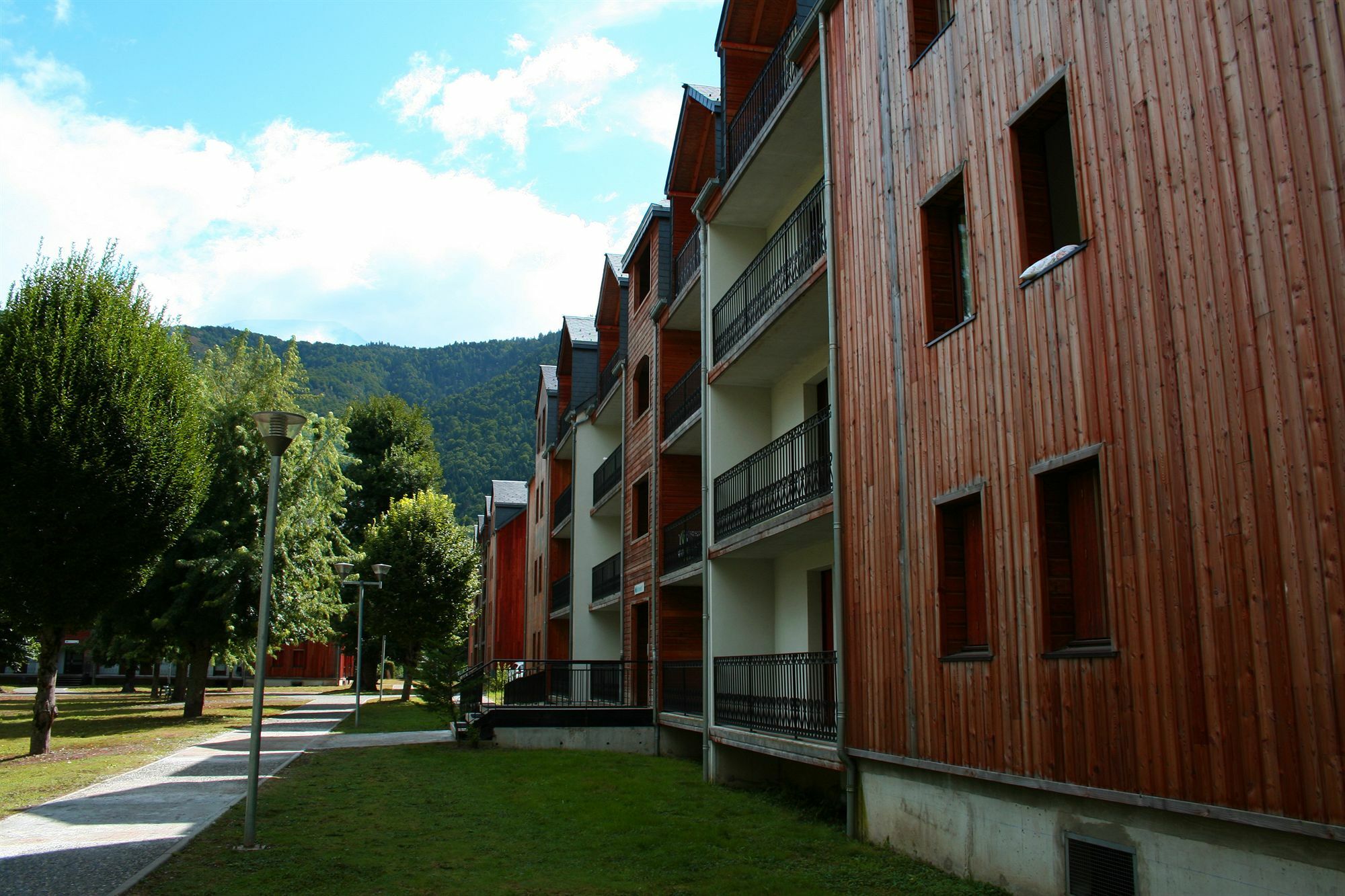 Residence Les Jardins De Ramel By Popinns Bagneres-de-Luchon Luaran gambar